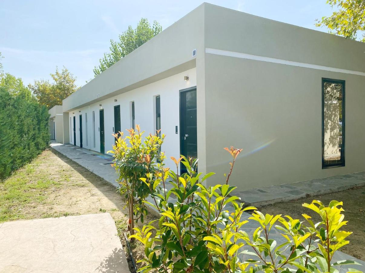 Mareleon Camping Ofrínion Extérieur photo