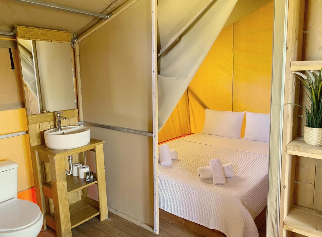 Mareleon Camping Ofrínion Extérieur photo
