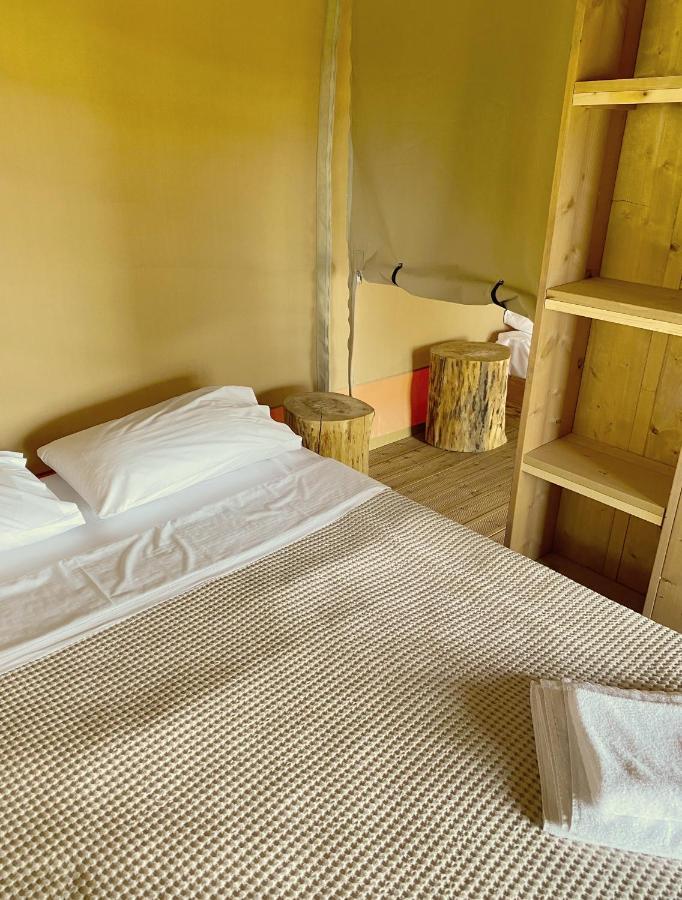 Mareleon Camping Ofrínion Extérieur photo